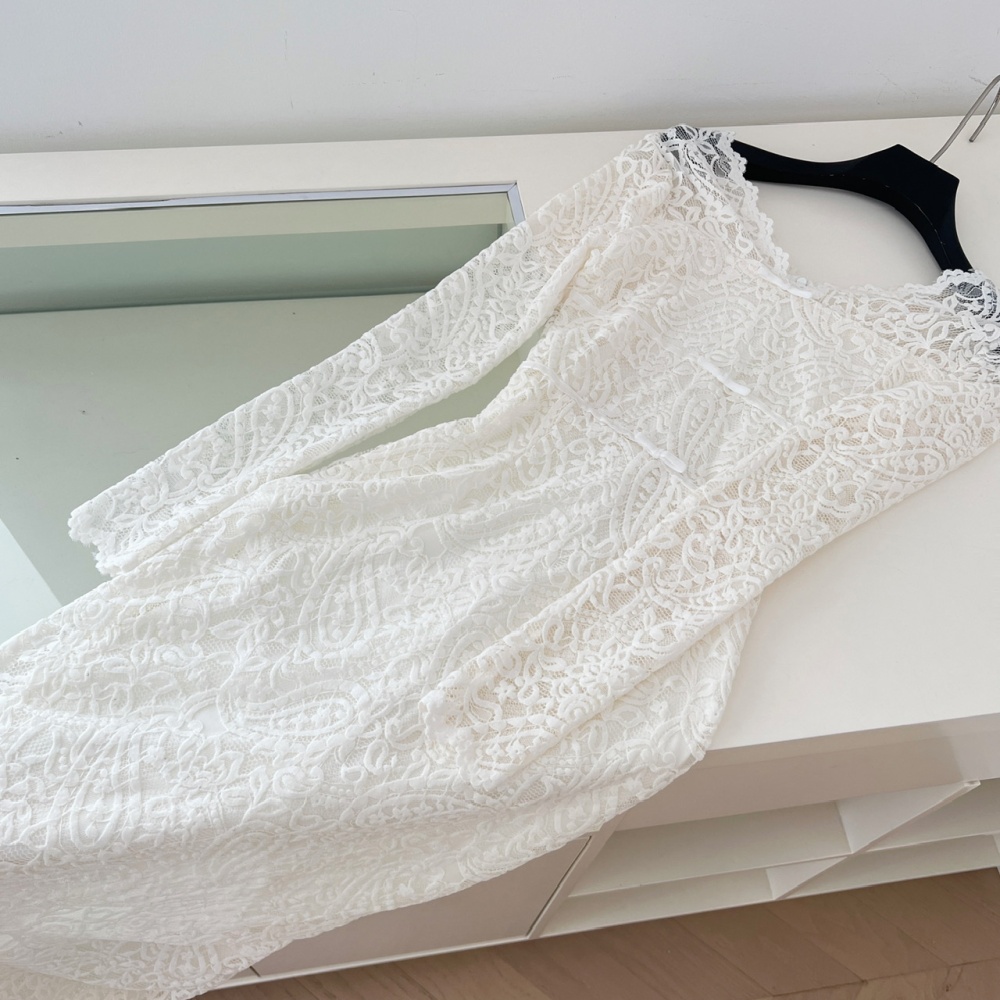 V-neck lace flat shoulder long sleeve beautiful split dress