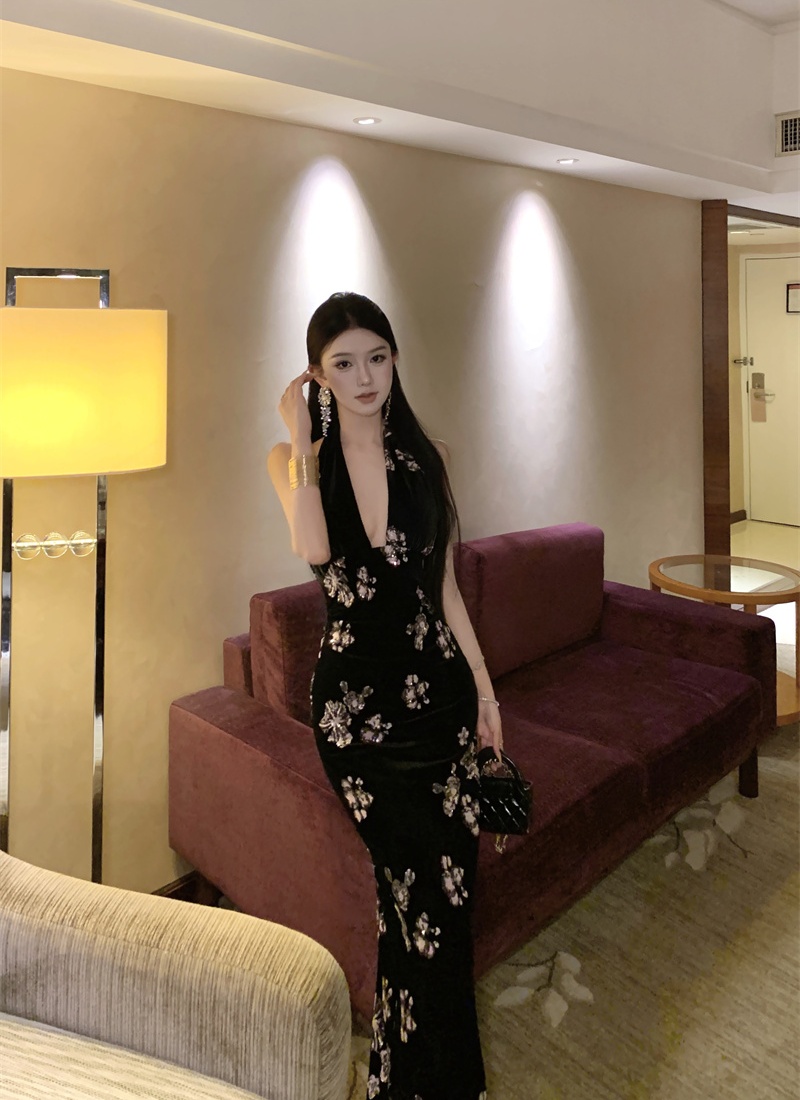 Sexy halter France style strap dress velvet black dress