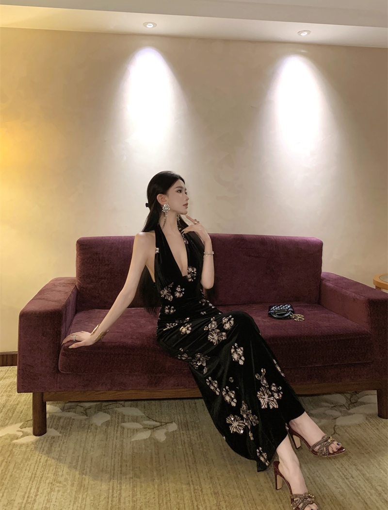 Sexy halter France style strap dress velvet black dress