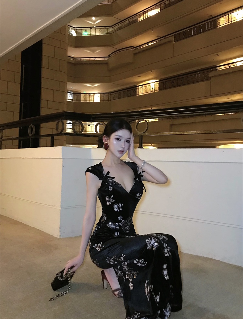 Sequins package hip cheongsam embroidery dress