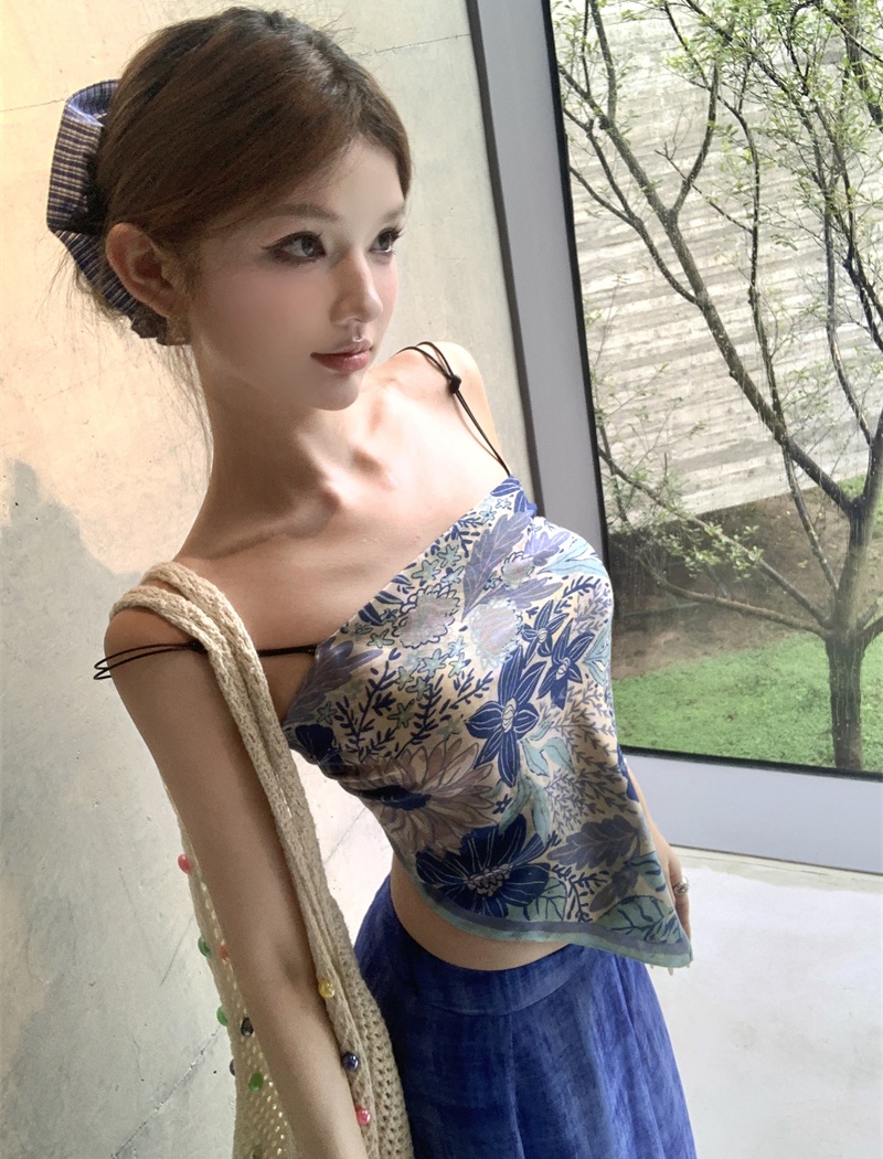 Blue printing wear wide leg pants blooming sling scarves