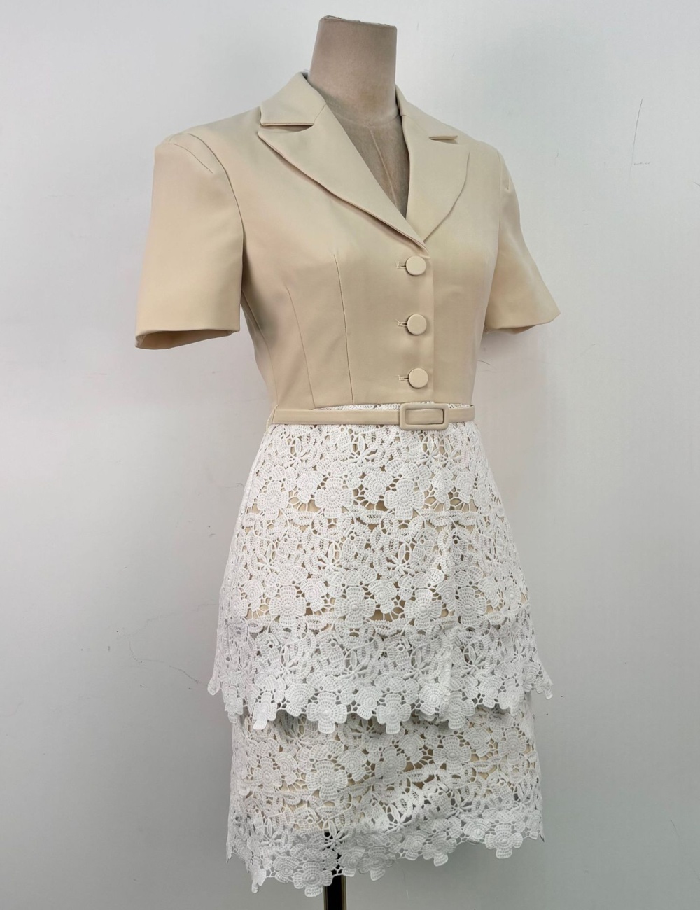 Splice lace tops niche lapel short skirt 2pcs set