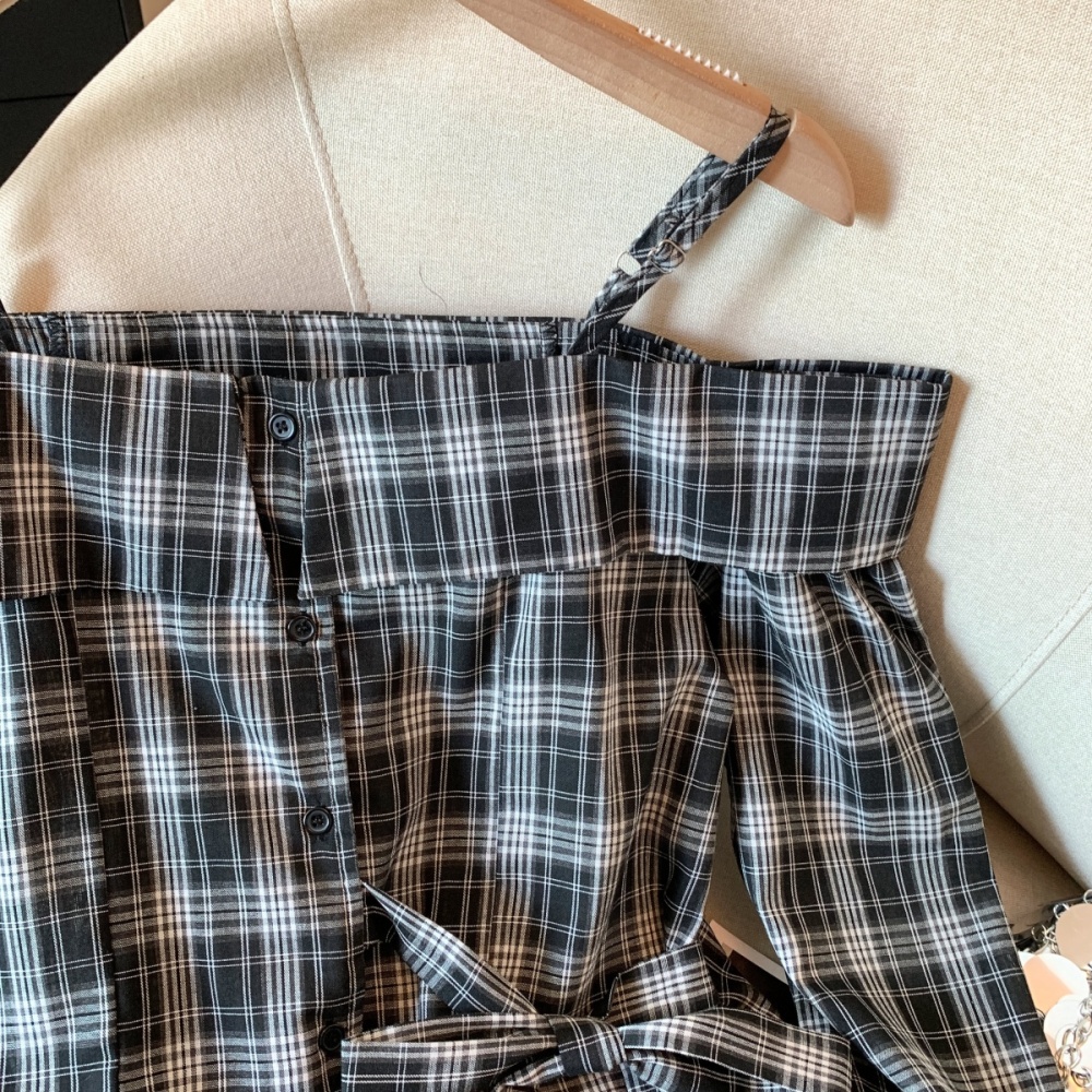 Sling plaid shirt autumn flat shoulder tops