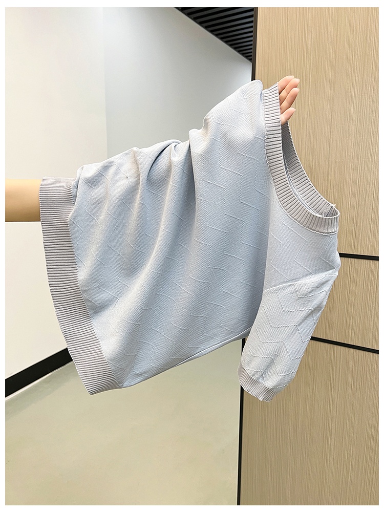 Autumn and winter loose stripe round neck knitted tops for women
