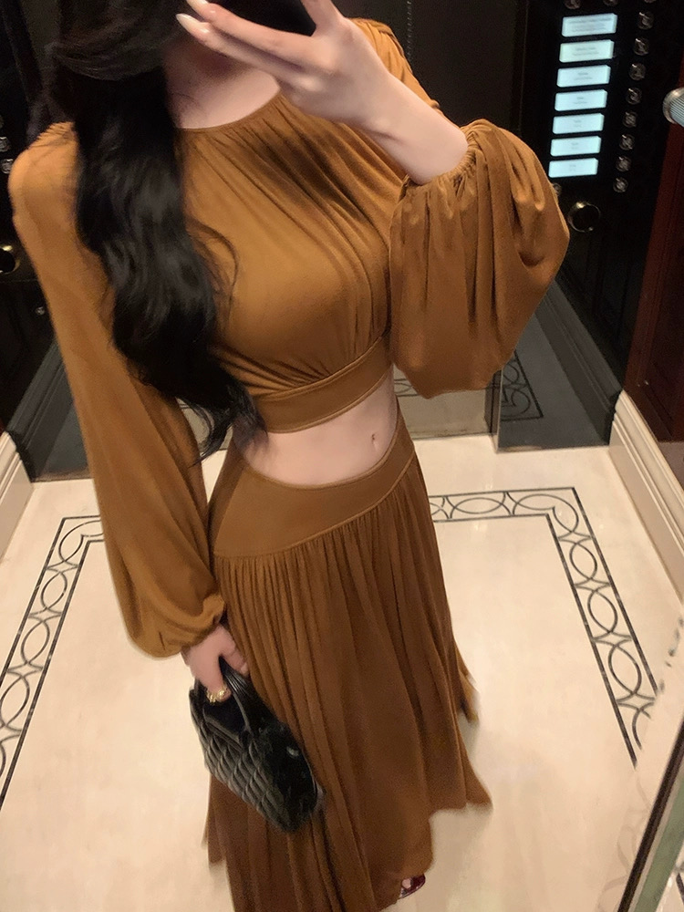 Chouzhe drape short skirt round neck tops a set