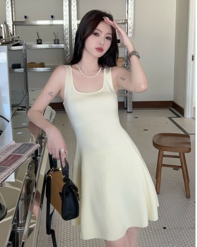 Inside the ride autumn and winter dress sleeveless T-back