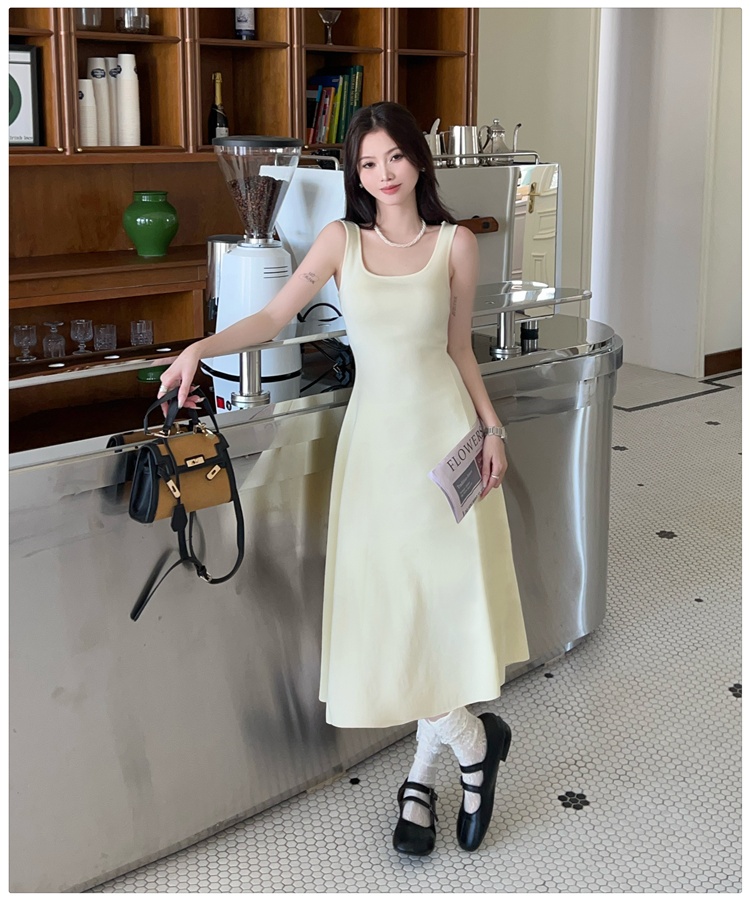 A-line sleeveless vest knitted strap dress