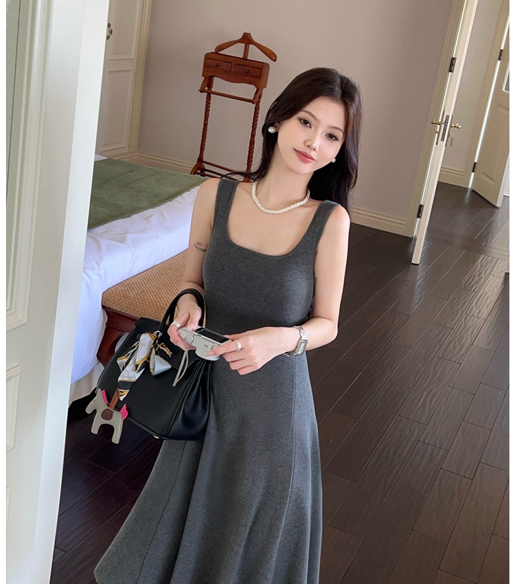 A-line sleeveless vest knitted strap dress