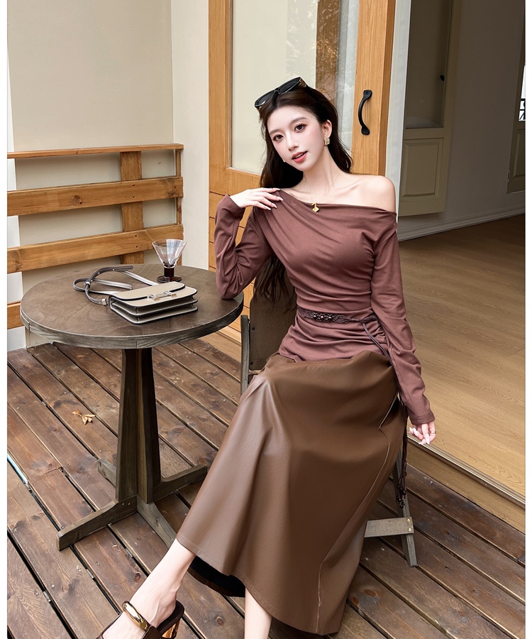 Wears outside tops bottoming shirt for women