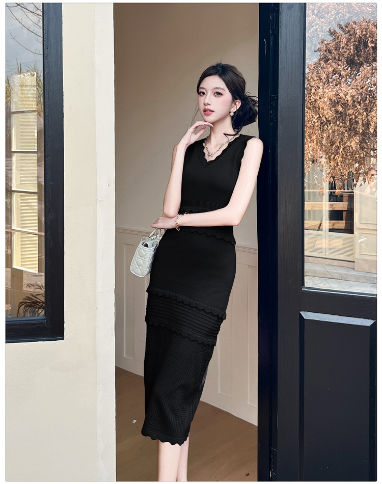 Summer V-neck knitted sleeveless dress show young sleeveless dress
