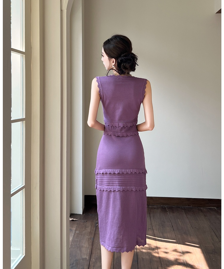 Summer V-neck knitted sleeveless dress show young sleeveless dress