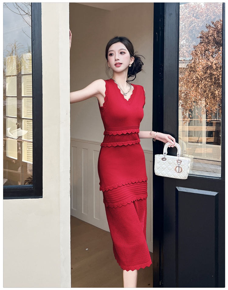 Summer V-neck knitted sleeveless dress show young sleeveless dress