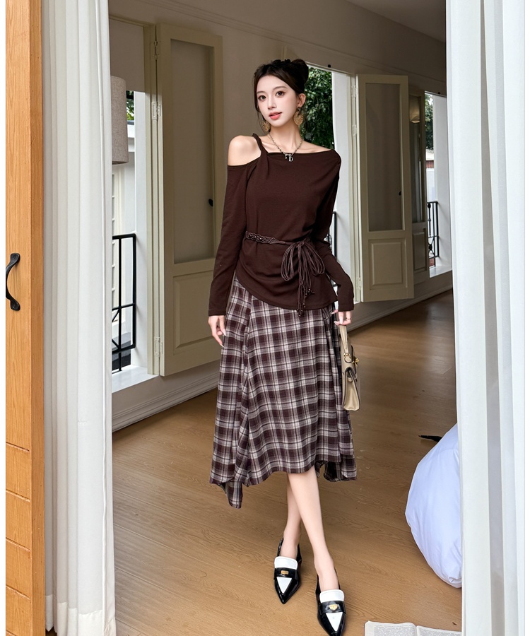 Sling long sleeve tops big skirt plaid skirt a set