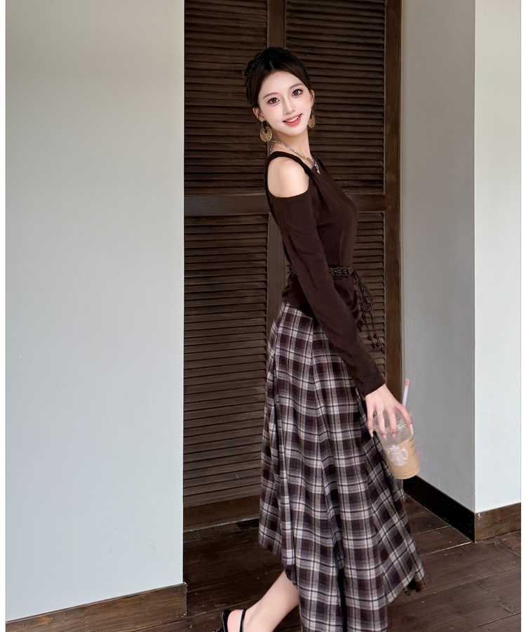 Sling long sleeve tops big skirt plaid skirt a set