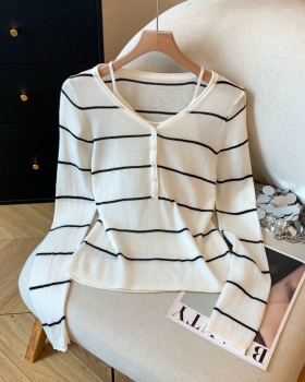 Long sleeve autumn niche sweater temperament slim tops