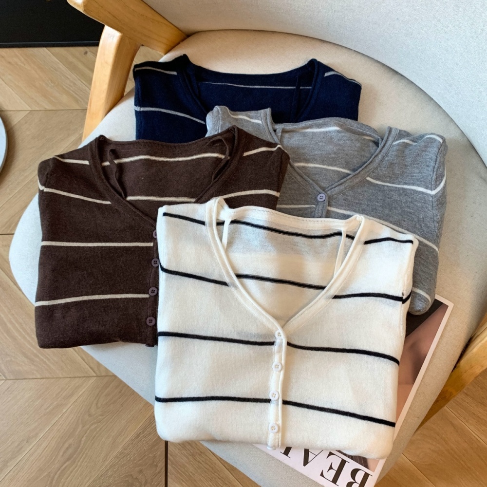 Long sleeve autumn niche sweater temperament slim tops