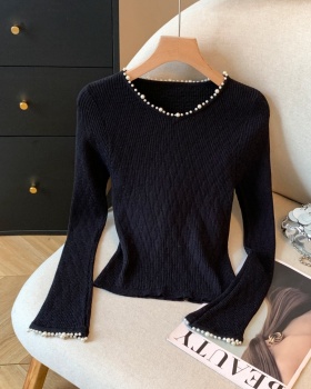 Inside the ride tops V-neck bottoming shirt for women