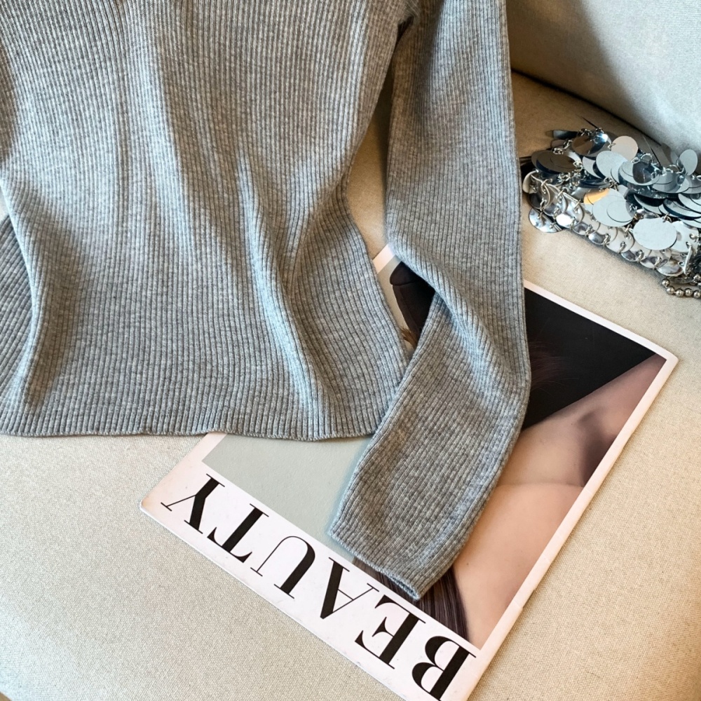 Thin inside the ride bottoming shirt V-neck autumn tops