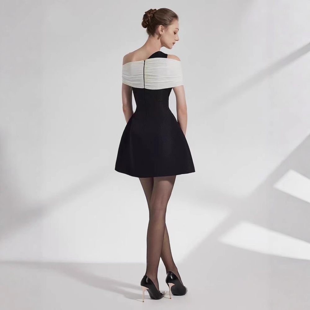 Elegant temperament T-back pinched waist niche dress