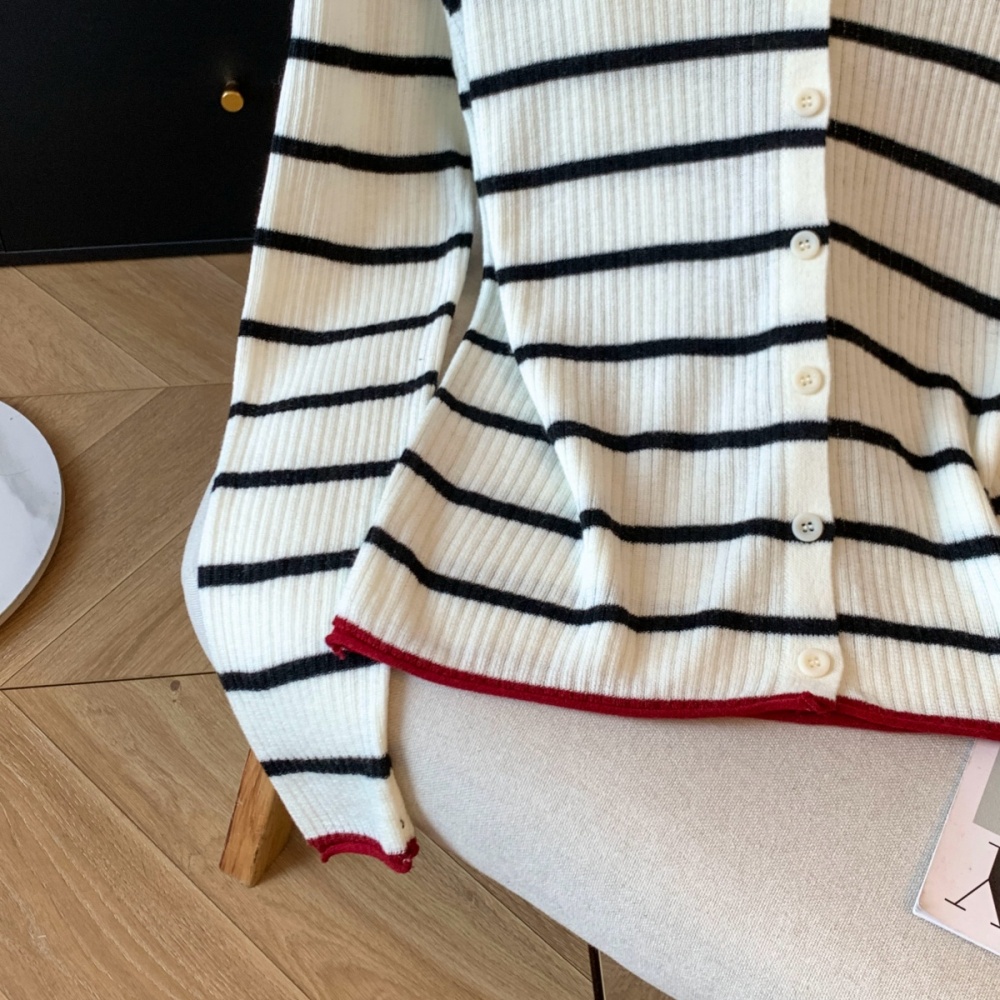 Knitted autumn tops niche simple bottoming shirt