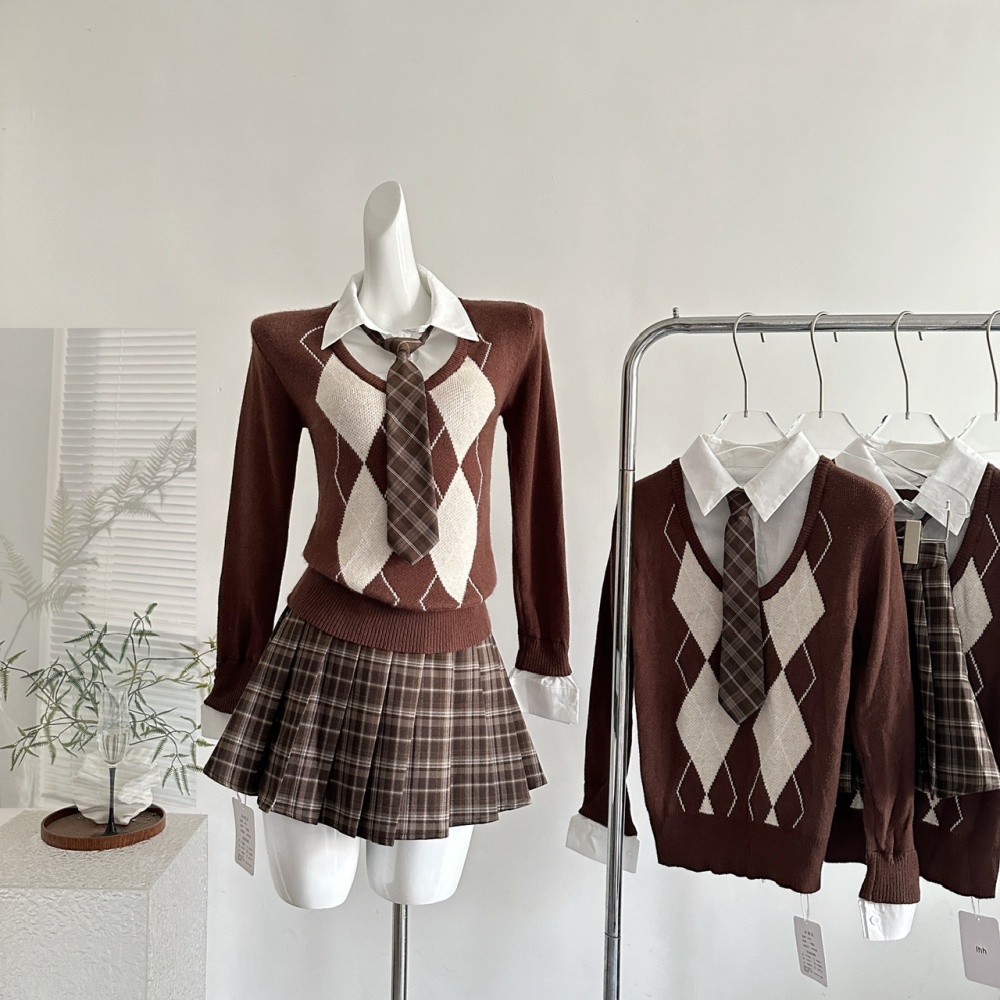 Pseudo-two knitted sweater pleated short skirt a set