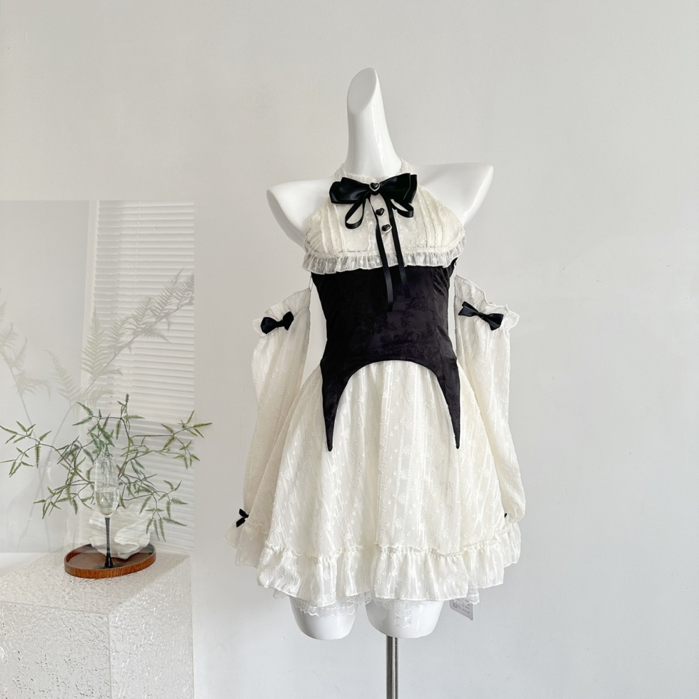 Court style niche France style splice dress
