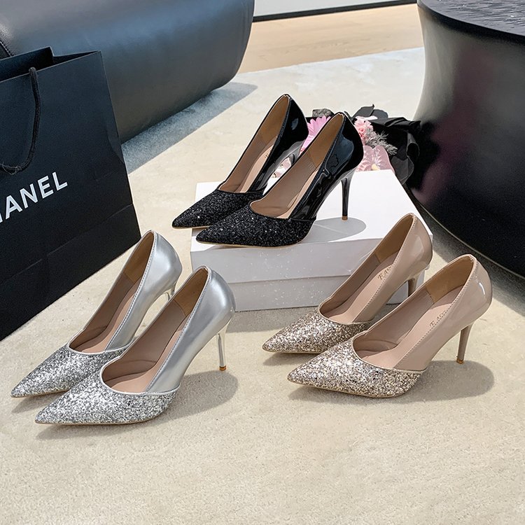 Low shoes pointed high-heeled shoes