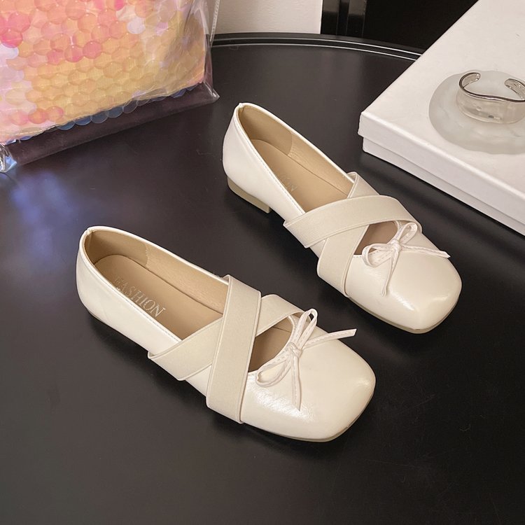 Low bow sweet France style retro shoes for women