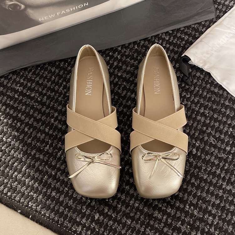 Low bow sweet France style retro shoes for women