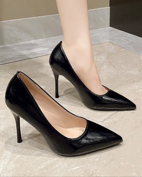 Fashion low high-heeled shoes lady spring and autumn shoes