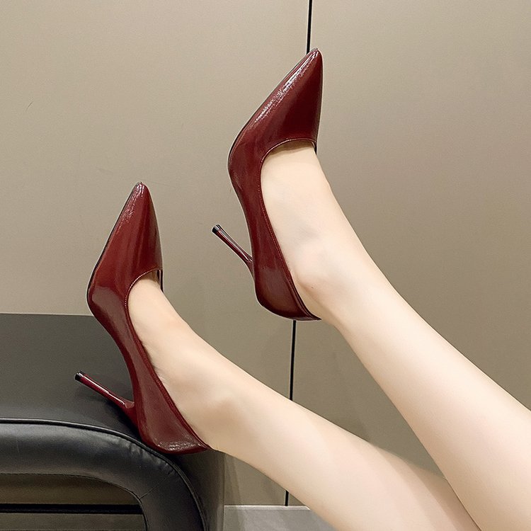 Fashion low high-heeled shoes lady spring and autumn shoes