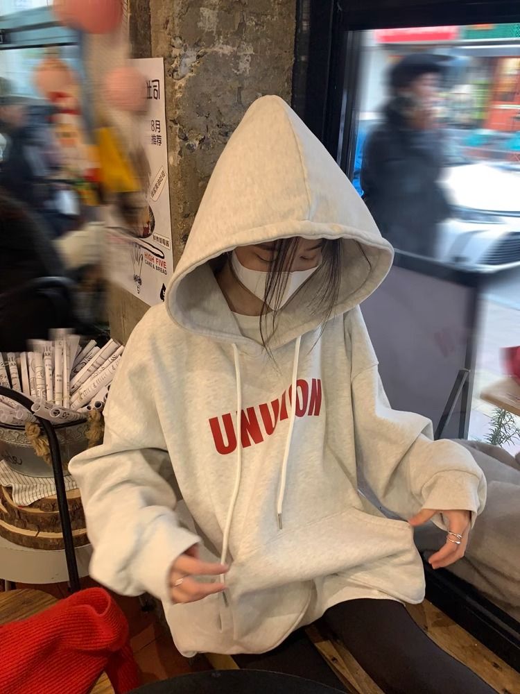 Complex hooded autumn hoodie for women