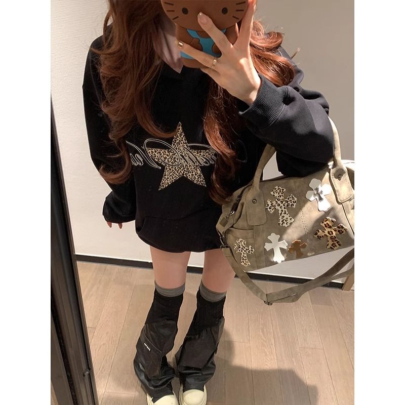 Complex hooded autumn hoodie for women