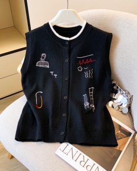 Sleeveless niche waistcoat embroidery cardigan
