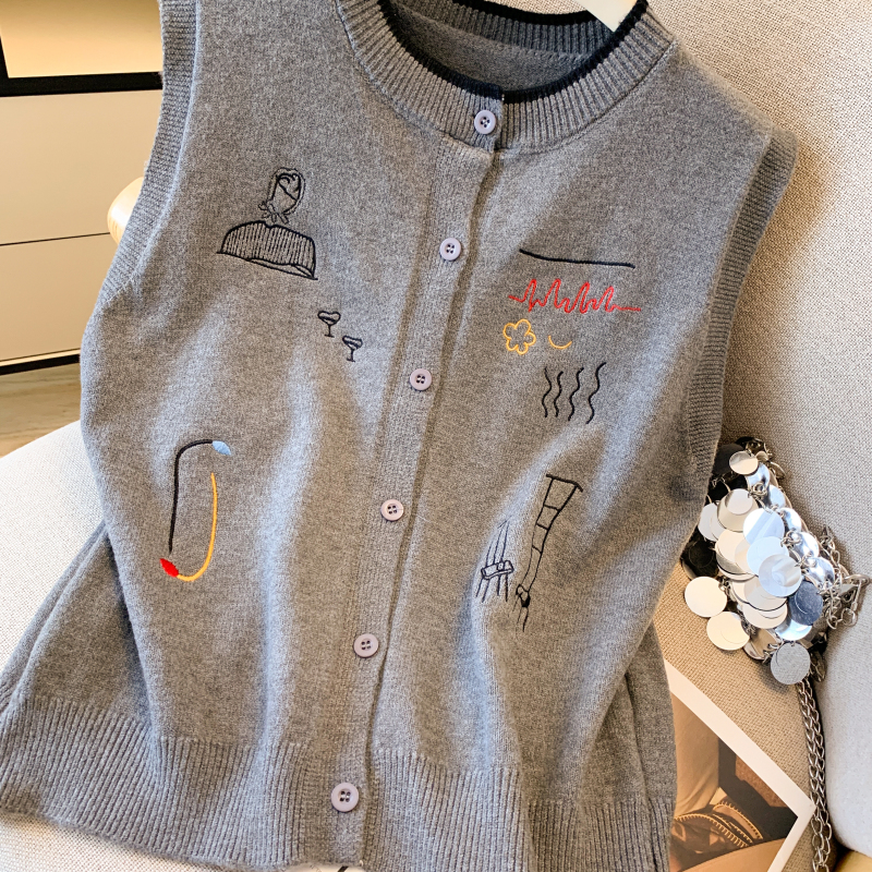 Sleeveless niche waistcoat embroidery cardigan