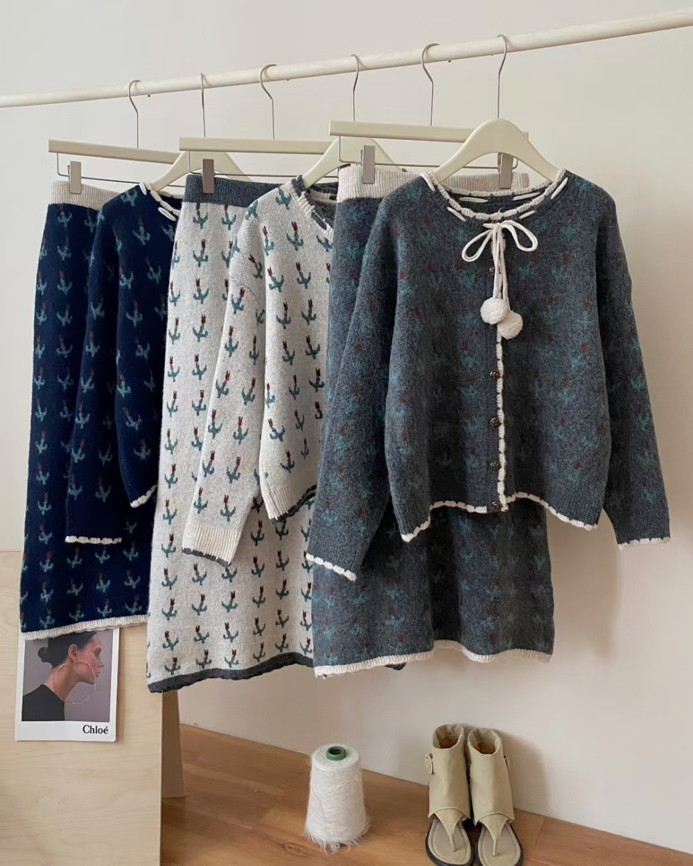 Retro fashionable sweater frenum skirt a set