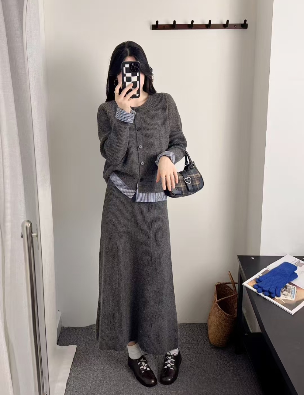 Lazy round neck cardigan Korean style long skirt a set