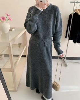Korean style knitted sweater retro skirt a set for women