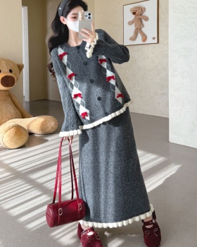 Fashion slim tops bow show young skirt a set