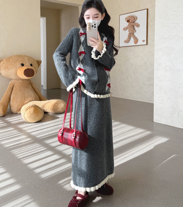 Fashion slim tops bow show young skirt a set