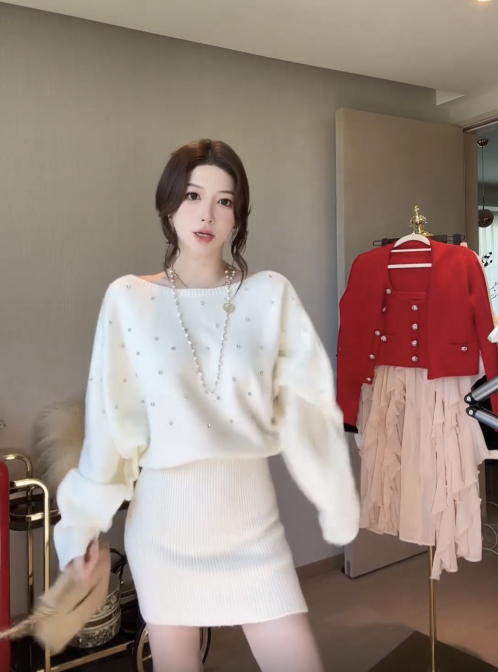 Autumn retro fashion sloping shoulder knitted rhinestone dress