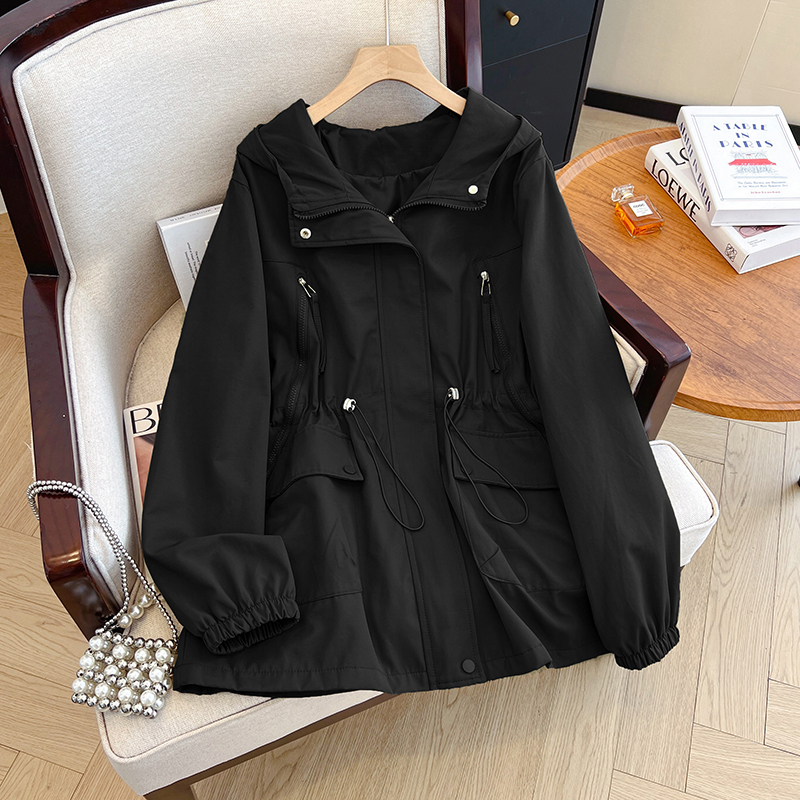 Loose zip windbreaker sports large yard coat