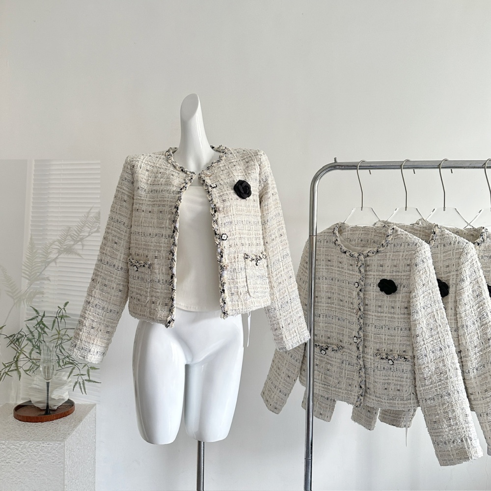 Chanelstyle coarse flower jacket