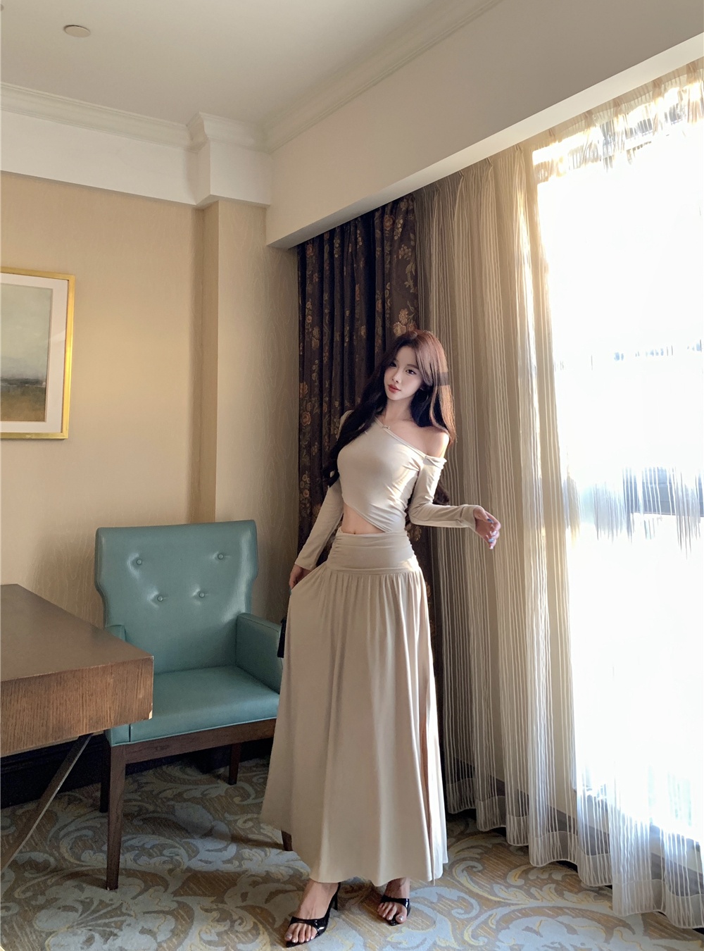 Split hollow long dress long sleeve autumn dress for women