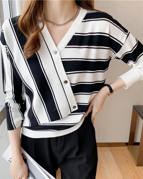 Stripe knitted wool tops autumn temperament sweater for women