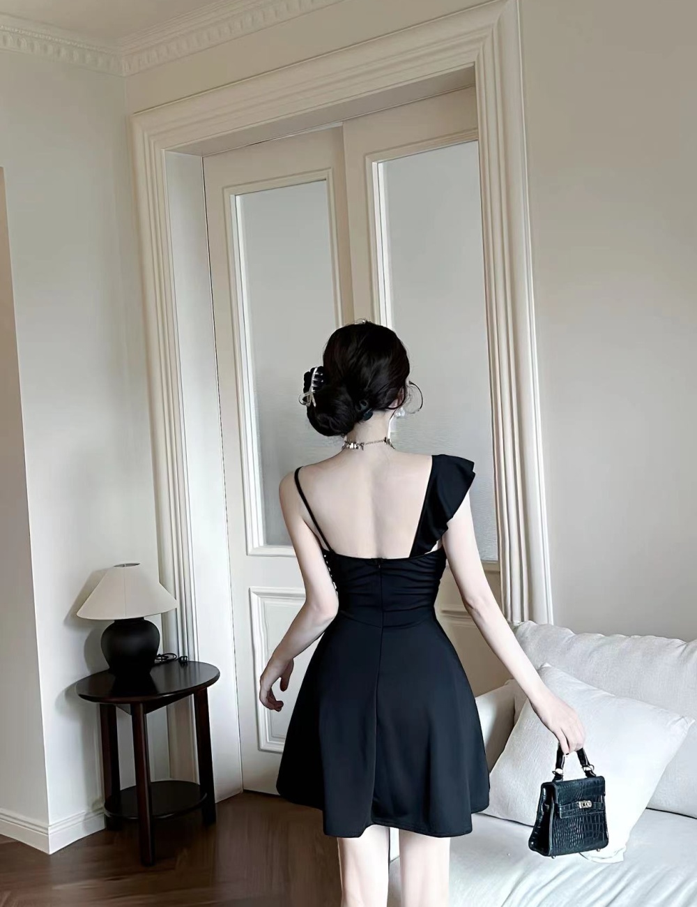 Temperament hollow low-cut sexy sling dress