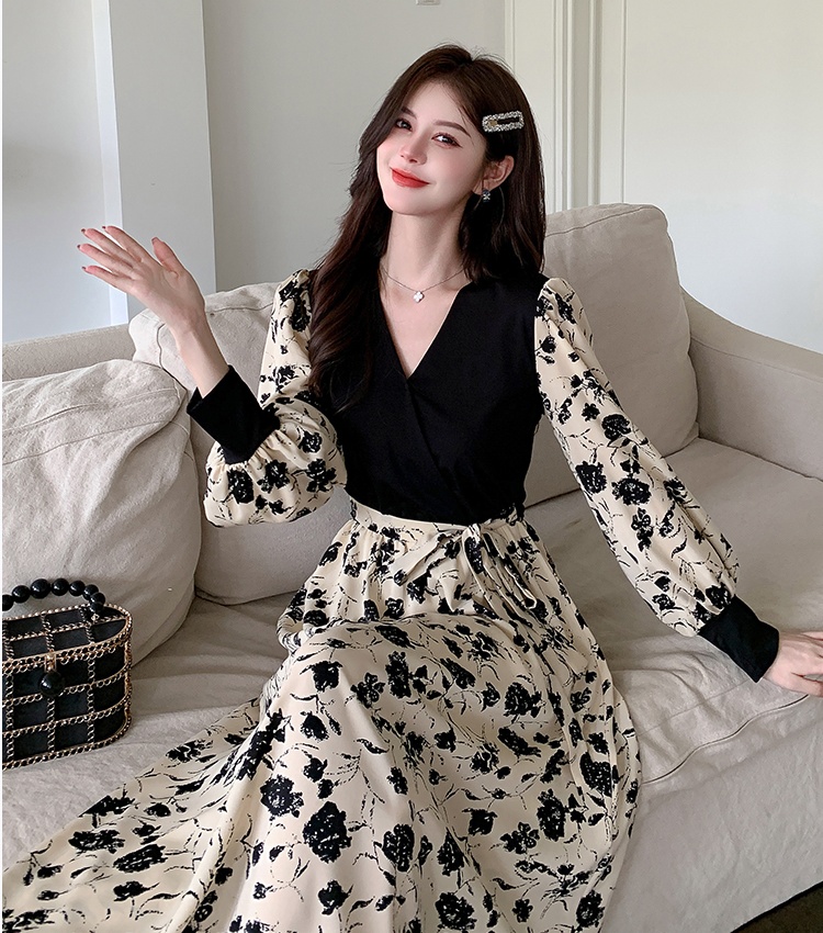 Bottoming Pseudo-two V-neck slim printing long dress