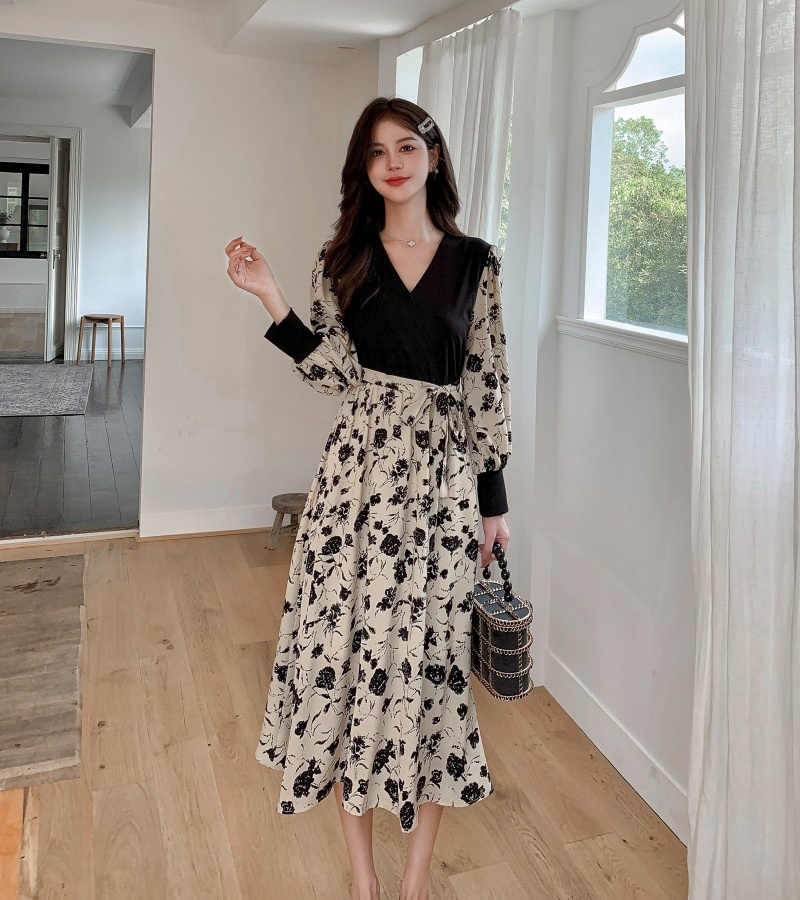 Bottoming Pseudo-two V-neck slim printing long dress