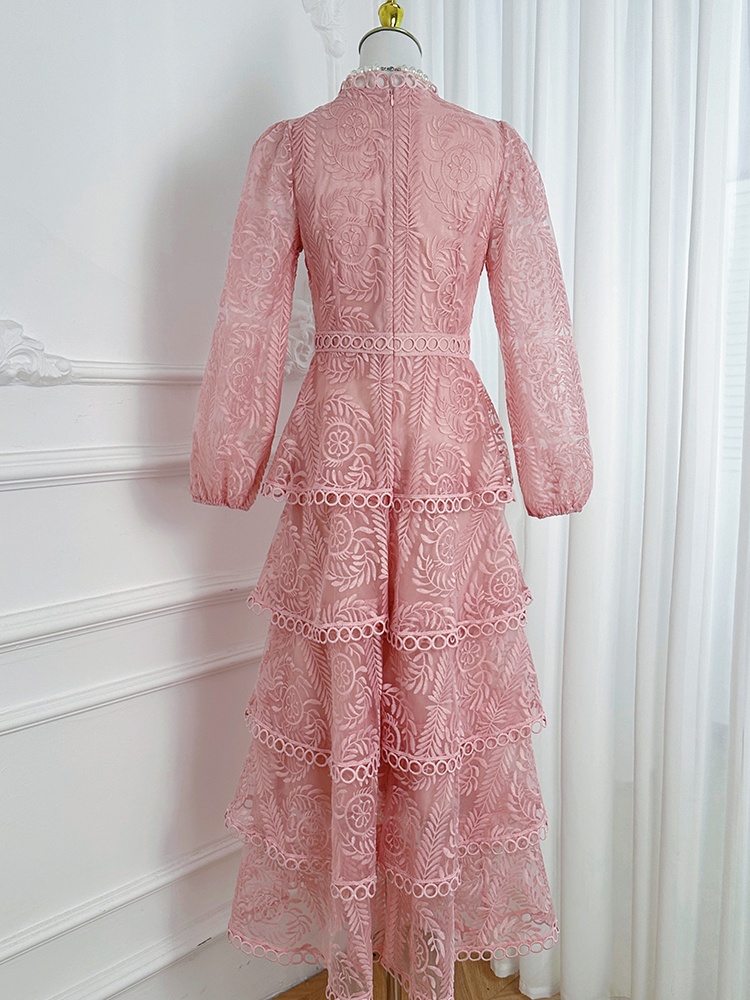 Cake embroidered pinched waist temperament dress