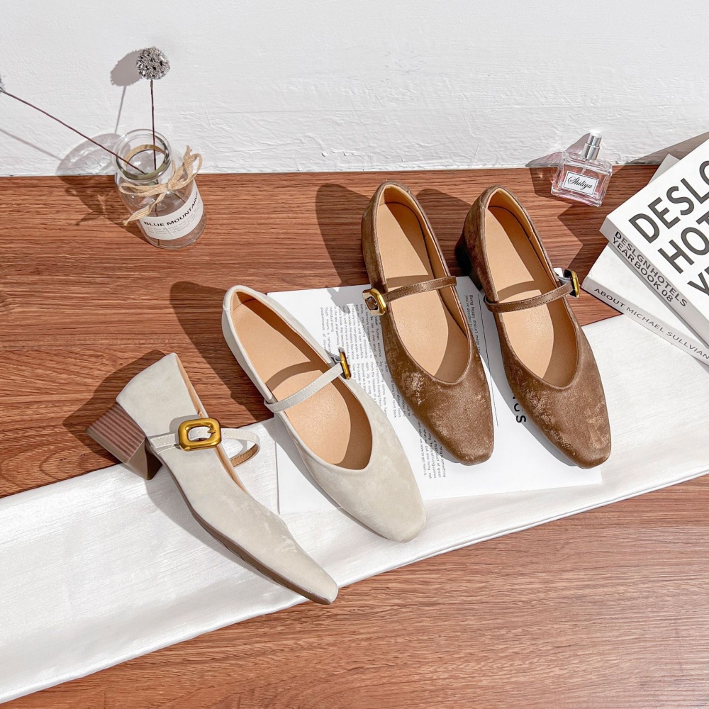 France style autumn high-heeled shoes retro low shoes